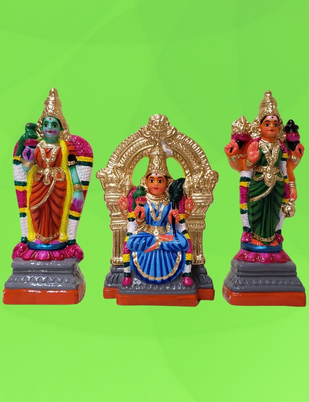 Muperum Devi Clay Golu Bommai Set 9"
