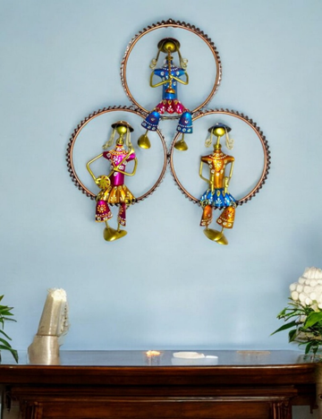 3 Musician Man Sitting in Circle Frame Metal Wall Decor