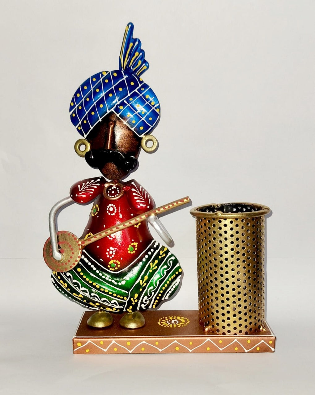 Sardar Pen Stand (5.5 * 5.5 * 2)inches